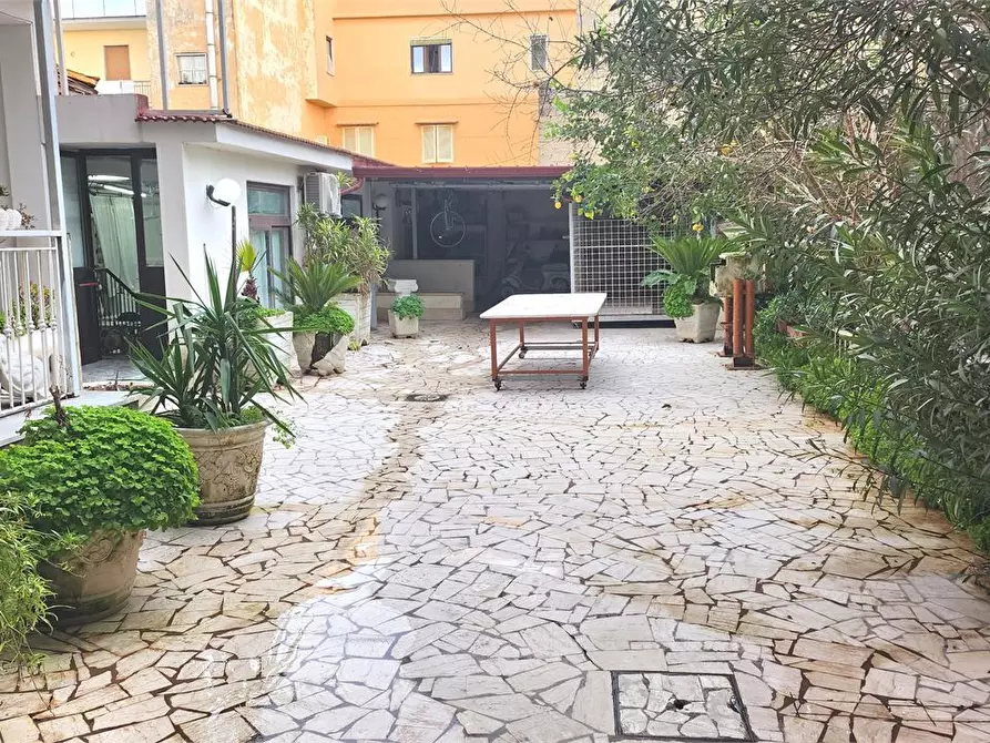 Immagine 6 di Appartamento in vendita  35 a Afragola