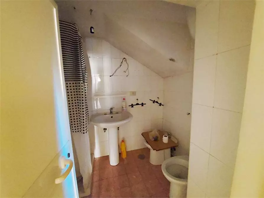 Immagine 10 di Villa in vendita  343 a Caivano
