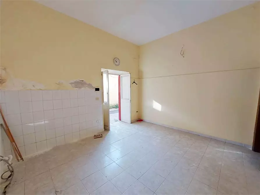 Immagine 3 di Villa in vendita  343 a Caivano