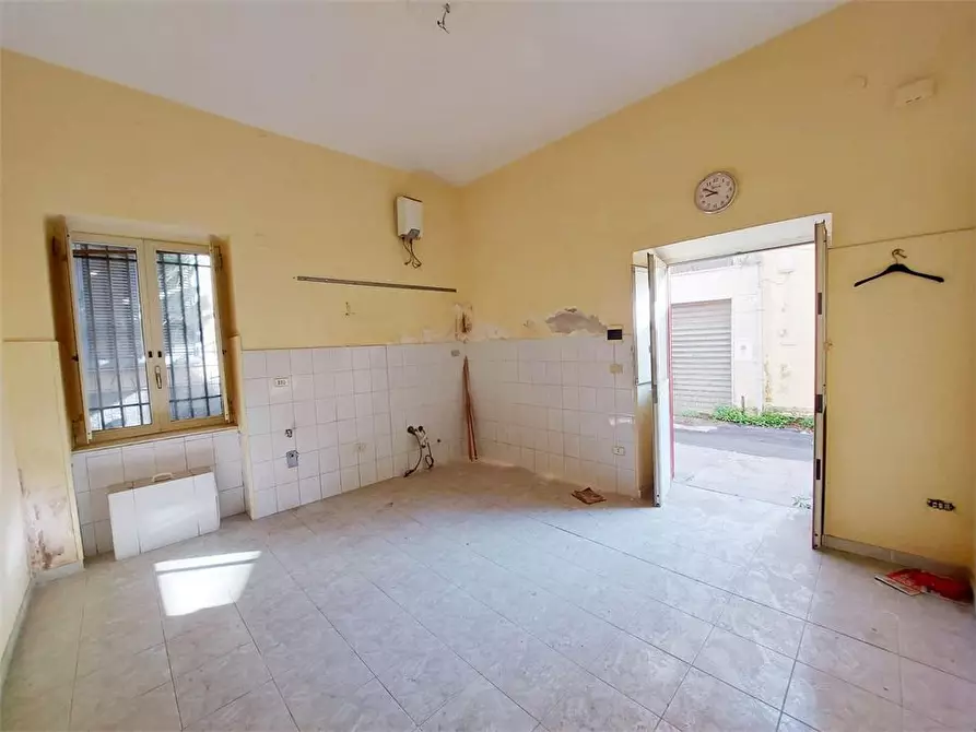 Immagine 2 di Villa in vendita  343 a Caivano