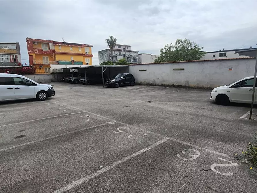 Immagine 3 di Terreno edificabile in vendita  a Casoria