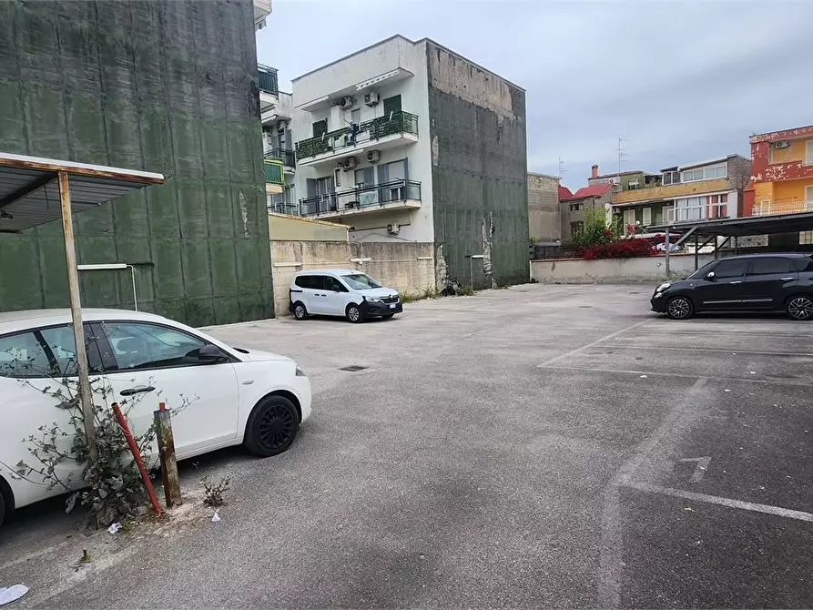 Immagine 2 di Terreno edificabile in vendita  a Casoria