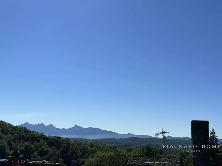 Immagine 5 di Rustico / casale in vendita  a Filattiera