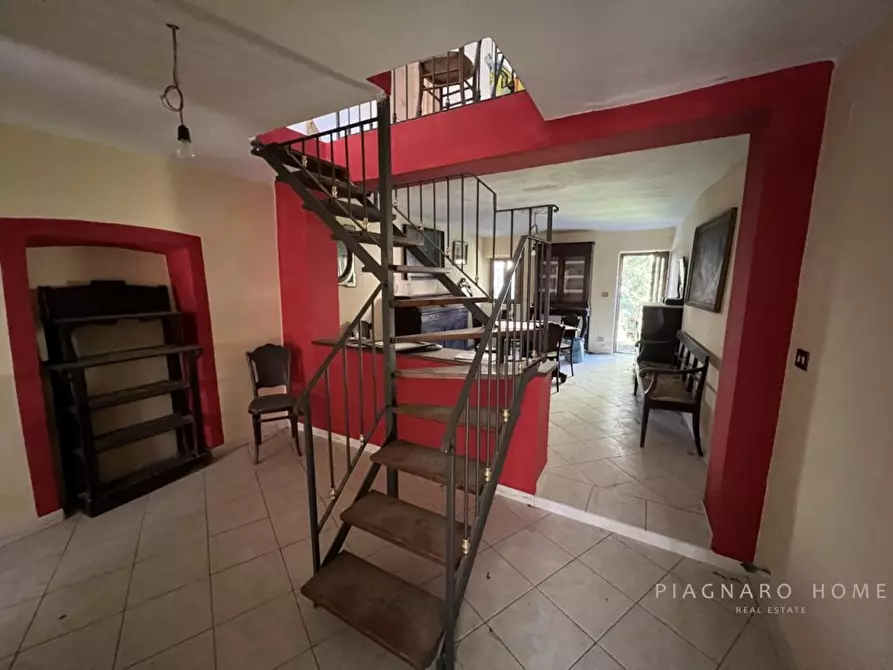 Immagine 2 di Rustico / casale in vendita  a Filattiera