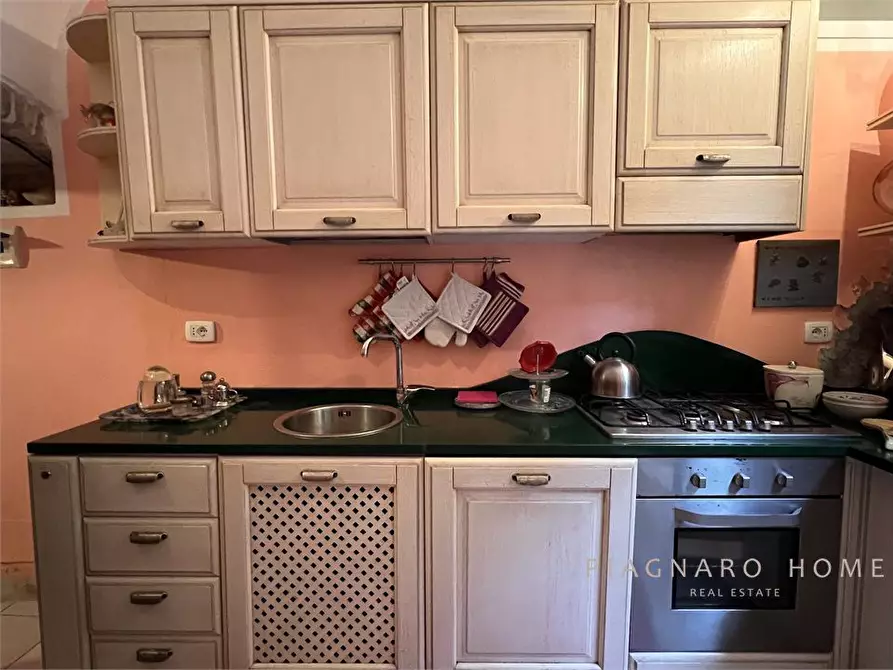 Immagine 4 di Appartamento in vendita  a Pontremoli