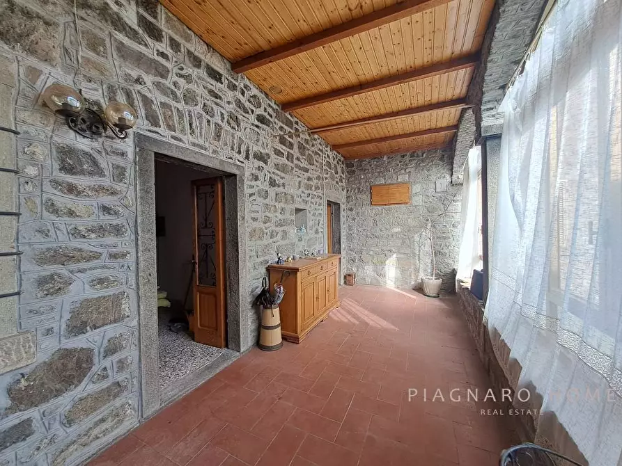 Immagine 1 di Appartamento in vendita  a Pontremoli