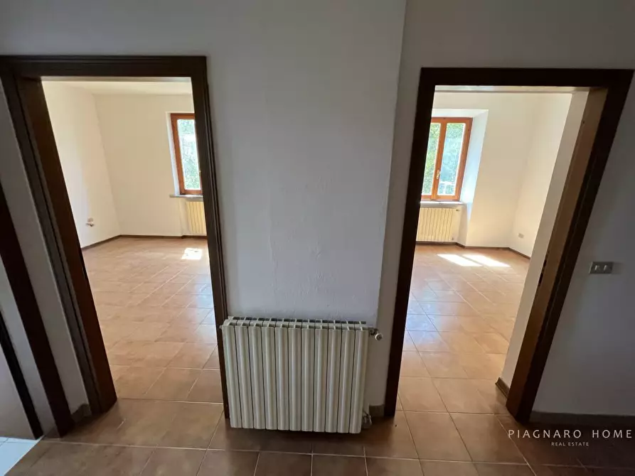 Immagine 4 di Appartamento in vendita  6 a Filattiera