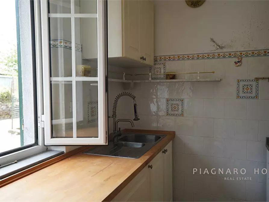 Immagine 7 di Appartamento in vendita  21 a Zeri