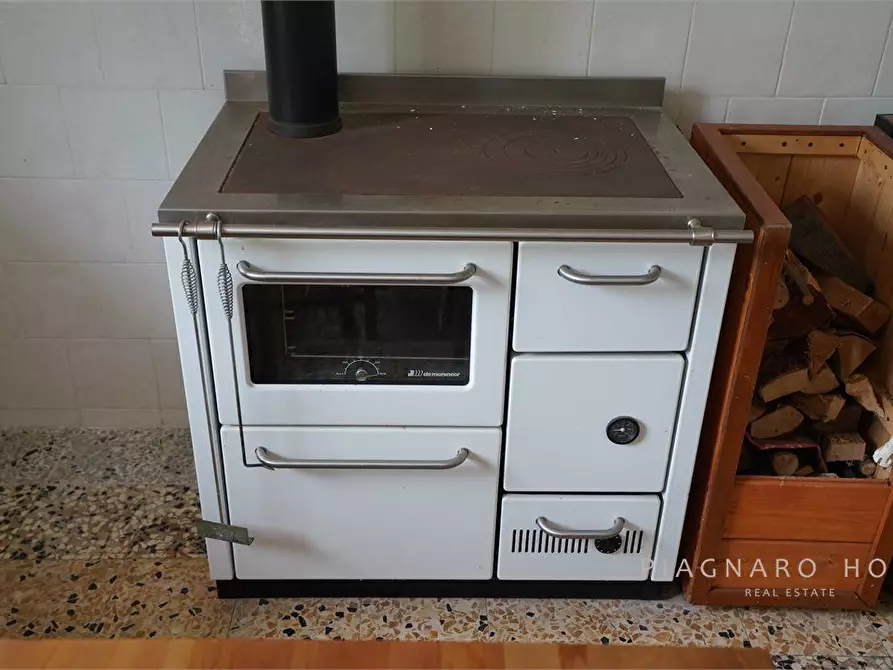 Immagine 6 di Appartamento in vendita  21 a Zeri