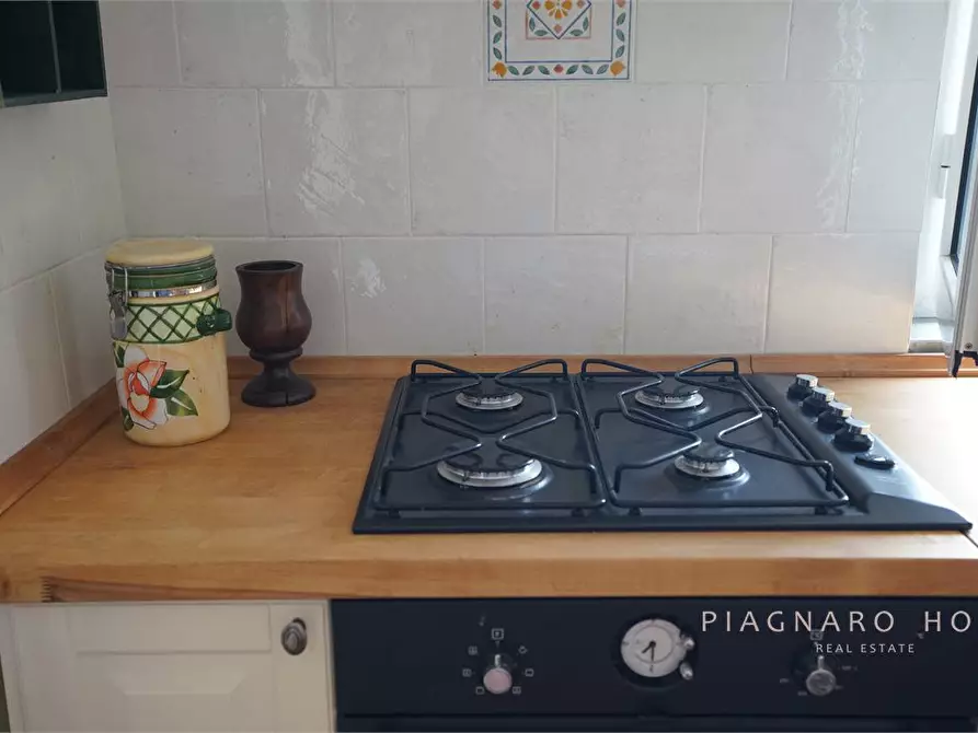 Immagine 5 di Appartamento in vendita  21 a Zeri