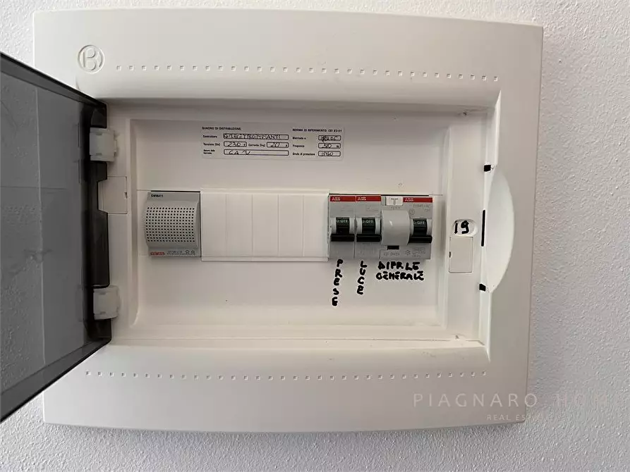 Immagine 9 di Appartamento in vendita  41 a Pontremoli