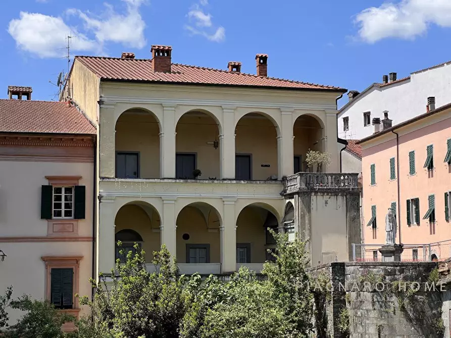 Immagine 2 di Appartamento in vendita  10 a Pontremoli