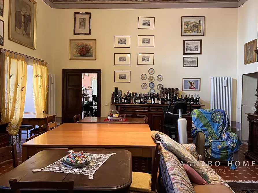 Immagine 7 di Appartamento in vendita  10 a Pontremoli