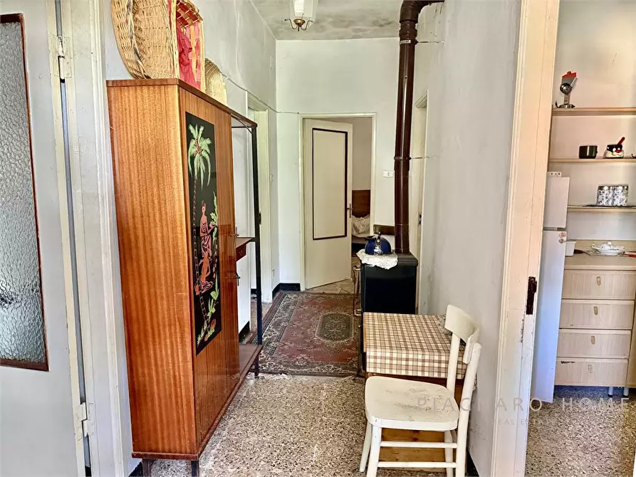 Immagine 9 di Appartamento in vendita  4 a Zeri