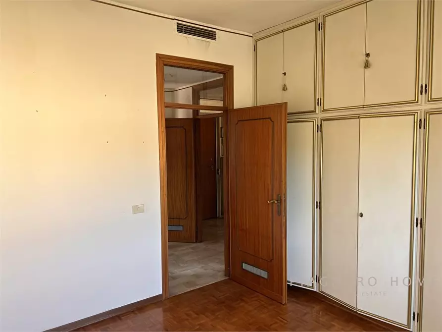Immagine 9 di Appartamento in vendita  6 a Pontremoli