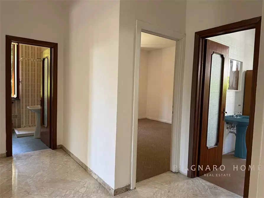 Immagine 7 di Appartamento in vendita  128 a Pontremoli