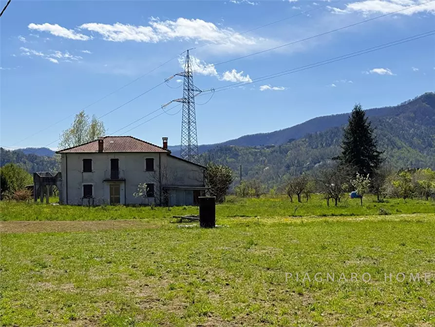 Immagine 2 di Casa indipendente in vendita  a Mulazzo
