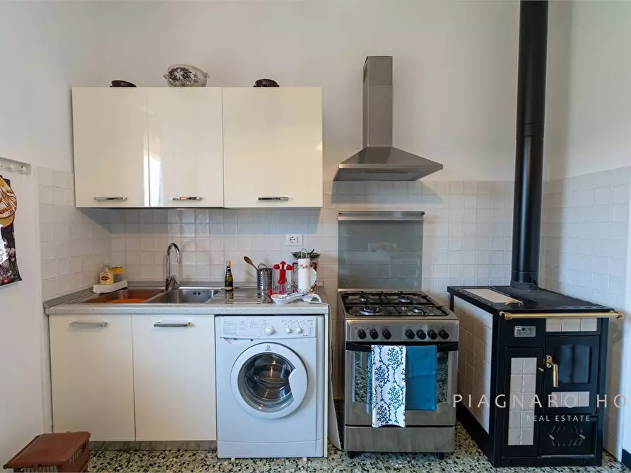 Immagine 9 di Casa indipendente in vendita  a Zeri