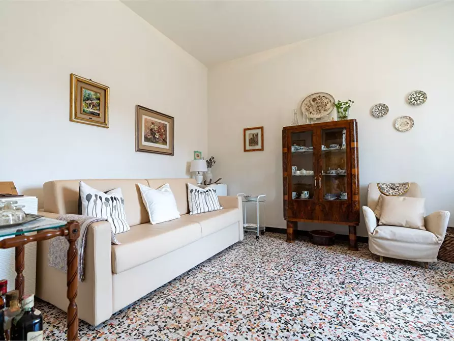 Immagine 3 di Casa indipendente in vendita  a Zeri