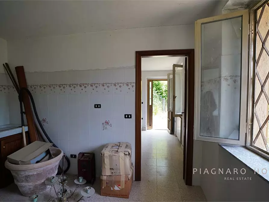 Immagine 5 di Casa indipendente in vendita  a Zeri