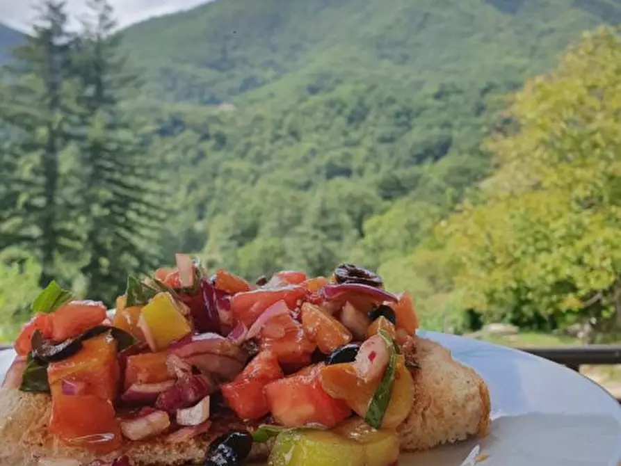 Immagine 10 di Rustico / casale in vendita  a Zeri