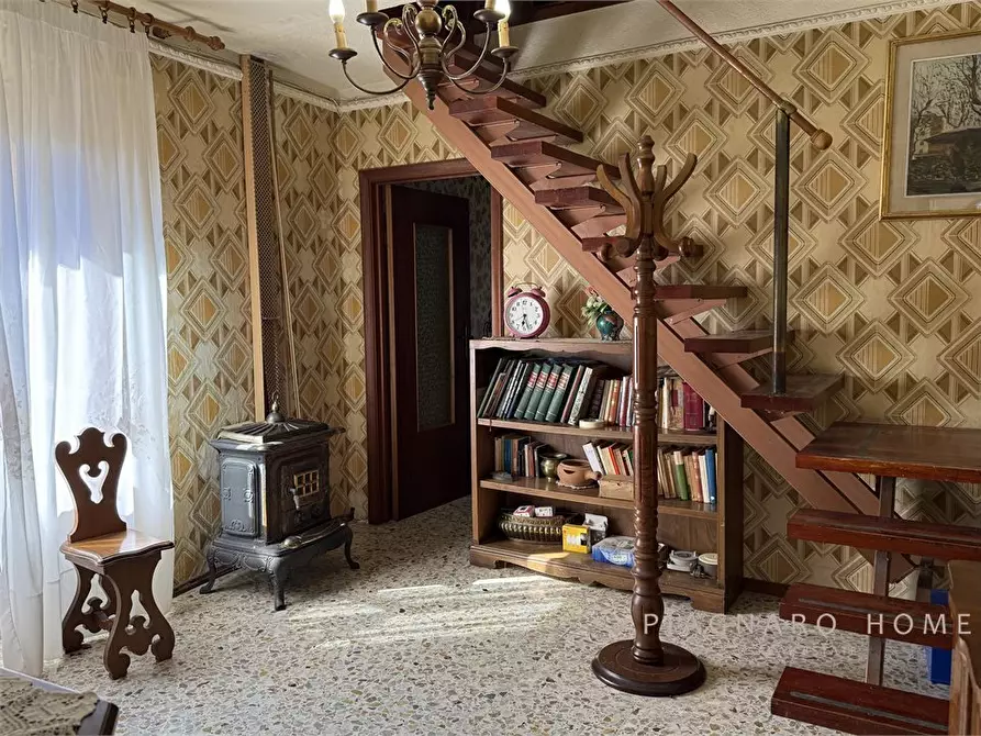 Immagine 7 di Rustico / casale in vendita  a Licciana Nardi