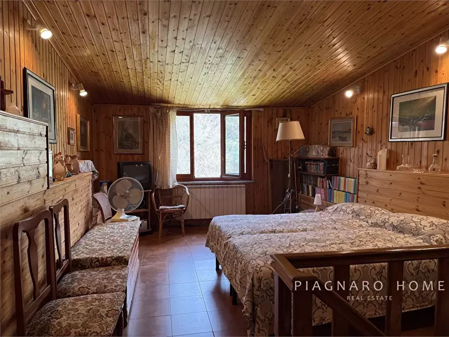 Immagine 1 di Rustico / casale in vendita  a Licciana Nardi