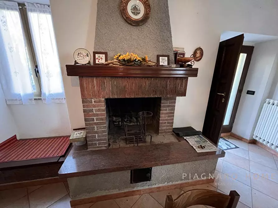 Immagine 9 di Rustico / casale in vendita  56 a Filattiera