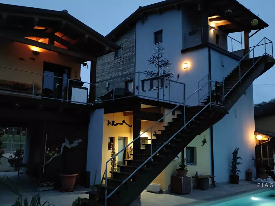 Immagine 2 di Casa semindipendente in vendita  a Mulazzo