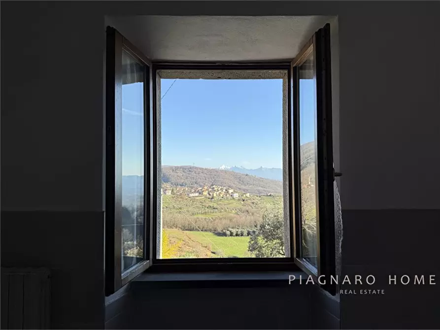 Immagine 9 di Rustico / casale in vendita  55 a Pontremoli