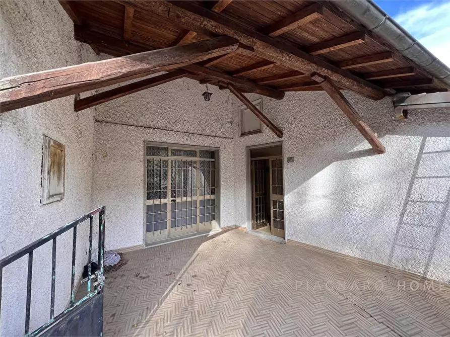 Immagine 2 di Casa semindipendente in vendita  a Pontremoli