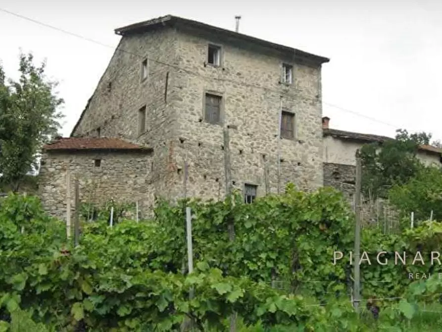 Immagine 5 di Rustico / casale in vendita  a Pontremoli