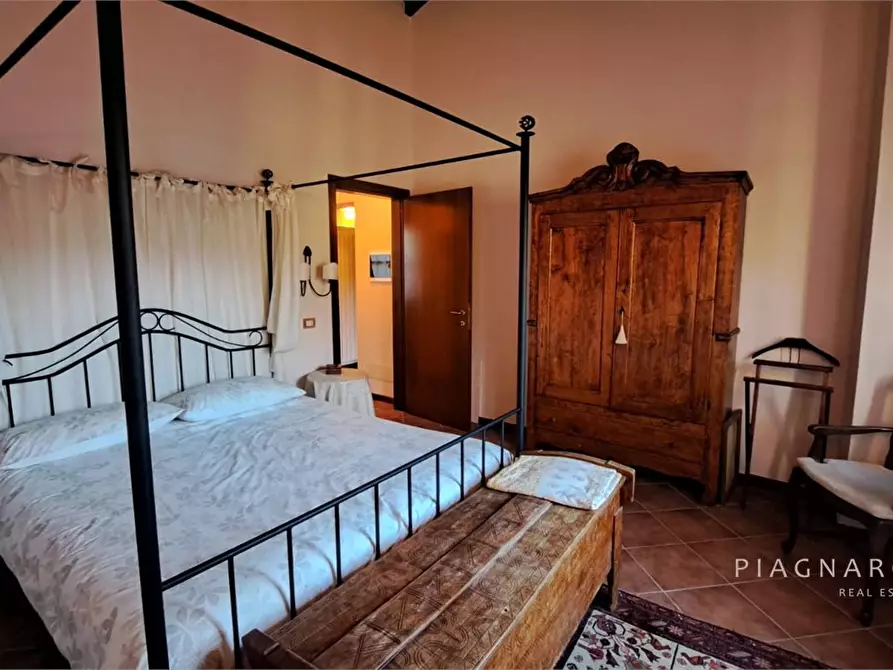 Immagine 9 di Rustico / casale in vendita  2 a Bagnone