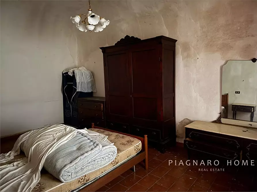 Immagine 10 di Rustico / casale in vendita  15 a Pontremoli