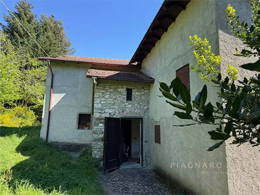 Immagine 5 di Rustico / casale in vendita  a Pontremoli
