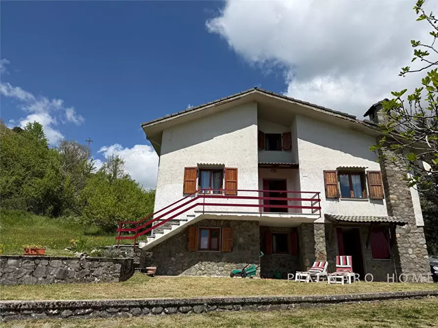 Immagine 8 di Casa indipendente in vendita  a Zeri