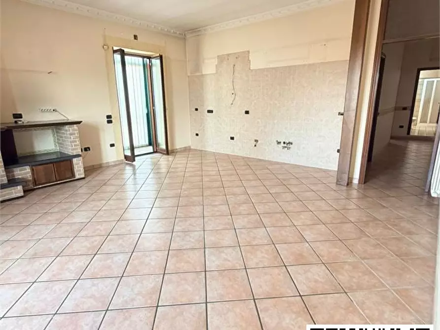 Immagine 8 di Appartamento in vendita  a Nola