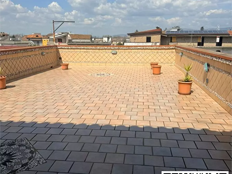 Immagine 3 di Appartamento in vendita  a Nola