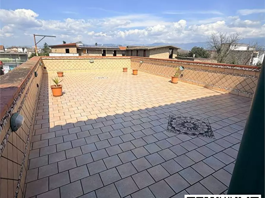 Immagine 1 di Appartamento in vendita  a Nola