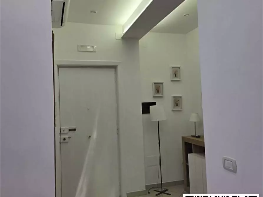 Immagine 9 di Appartamento in vendita  a Napoli