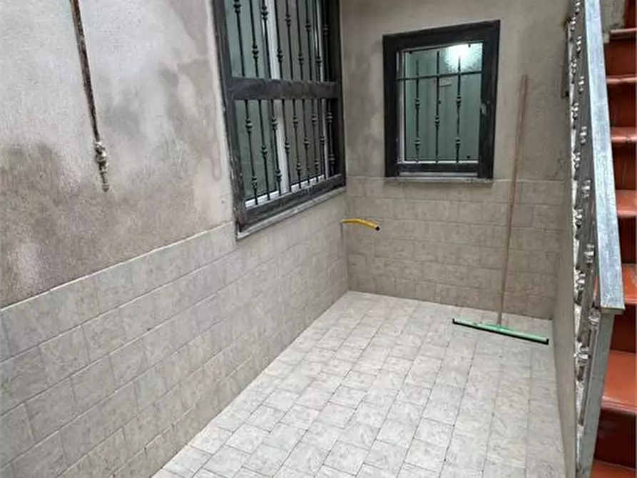 Immagine 9 di Appartamento in vendita  a Napoli