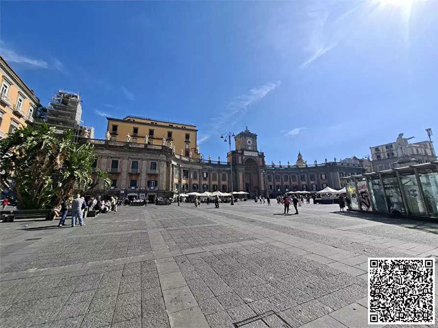 Immagine 1 di Appartamento in vendita  a Napoli