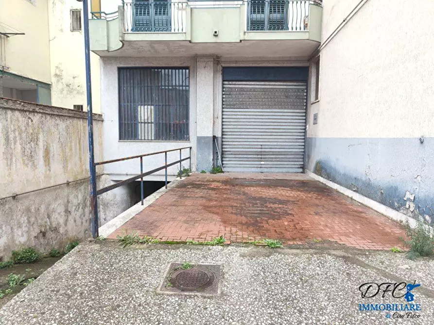 Immagine 4 di Attività artigianale in affitto  a Afragola