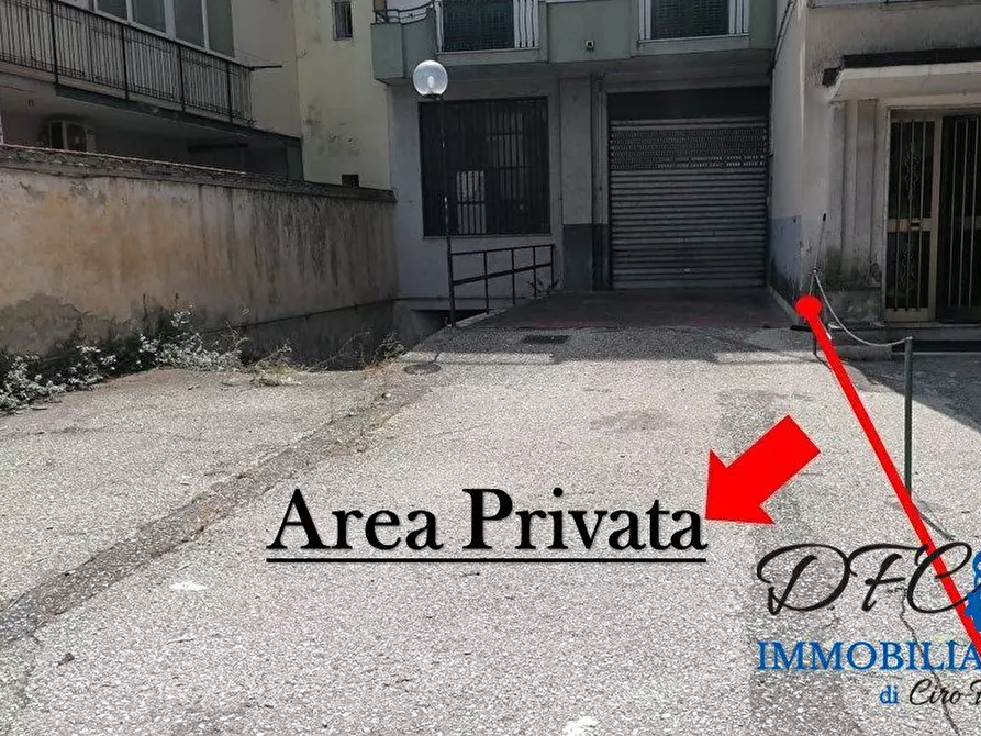 Immagine 2 di Attività artigianale in affitto  a Afragola