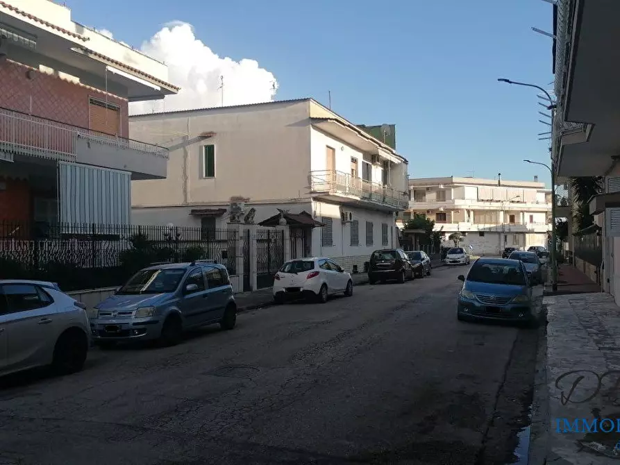 Immagine 9 di Negozio in affitto  a Afragola