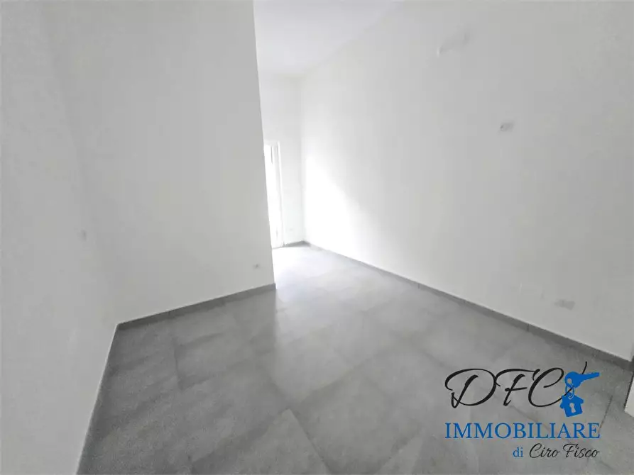 Immagine 6 di Ufficio in affitto  a Casoria