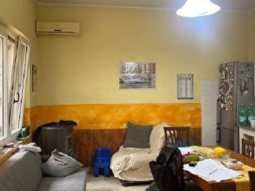 Immagine 5 di Appartamento in vendita  a Mondragone