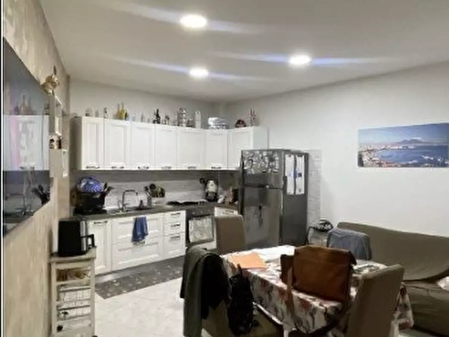 Immagine 2 di Appartamento in vendita  a Casoria
