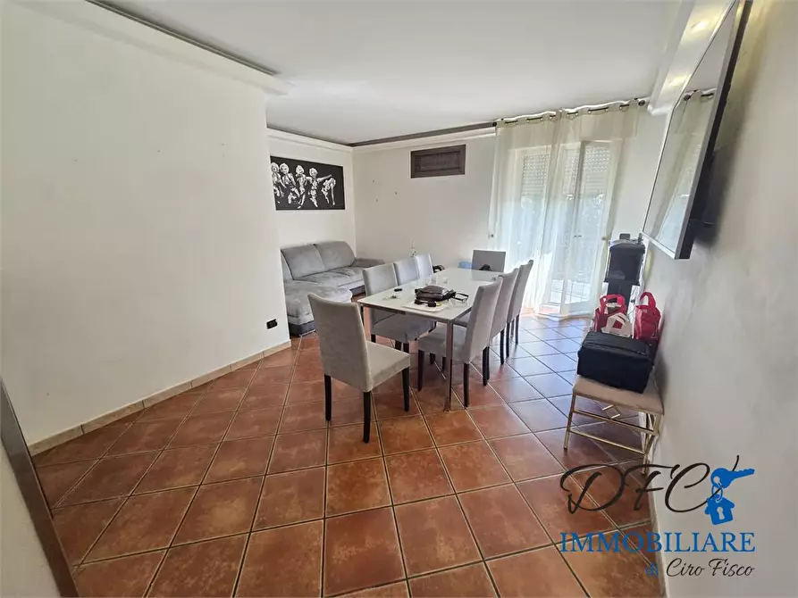 Immagine 2 di Appartamento in vendita  a Casoria