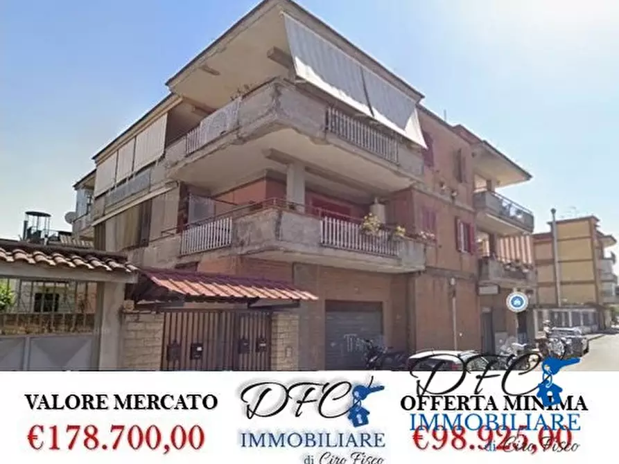 Immagine 1 di Appartamento in vendita  a Arzano